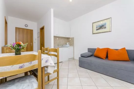 Apartmán Střední Dalmácie - Okrug Gornji DA 3336 N5