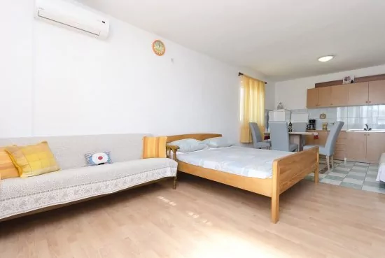 Apartmán Severní Dalmácie - Tribunj (Vodice) DA 4195 N3