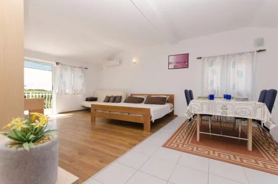 Apartmán Severní Dalmácie - Tribunj (Vodice) DA 4195 N5