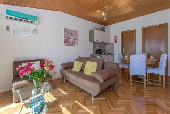 Apartmán Střední Dalmácie - Duće DA 2748 N3