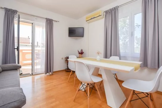 Apartmán Severní Dalmácie - Biograd na Moru DA 4739 N1