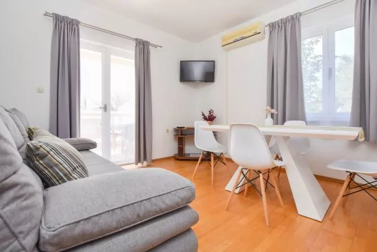 Apartmán Severní Dalmácie - Biograd na Moru DA 4739 N1