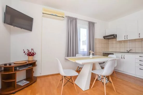 Apartmán Severní Dalmácie - Biograd na Moru DA 4739 N1