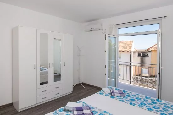 Apartmán Severní Dalmácie - Vodice DA 4208 N1