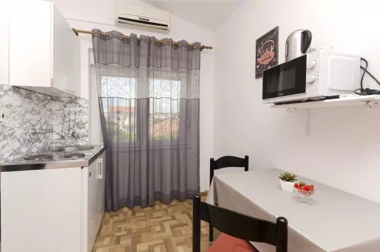 Apartmán Severní Dalmácie - Tribunj (Vodice) DA 4209 N2