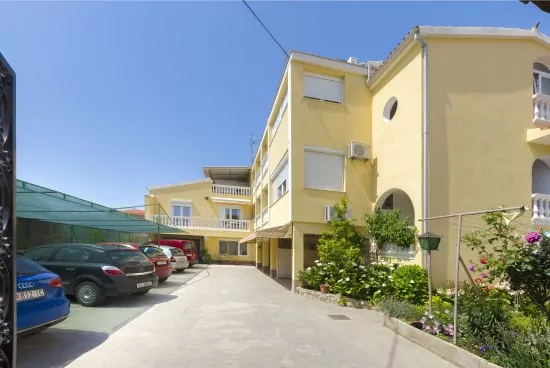 Apartmánový pokoj Severní Dalmácie - Tribunj (Vodice) DA 4210 N3