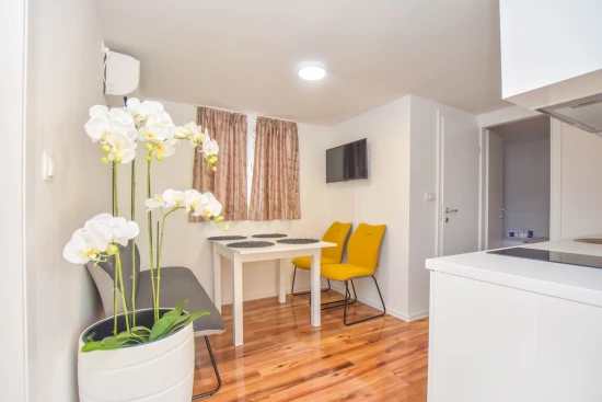 Mobilheim Severní Dalmácie - Biograd na Moru DA 4740 N2