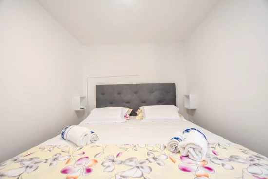 Mobilheim Severní Dalmácie - Biograd na Moru DA 4740 N2