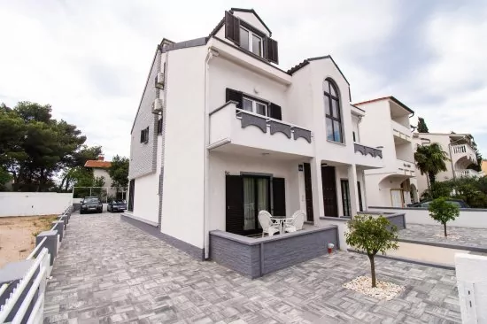 Apartmán Severní Dalmácie - Vodice DA 4213 N1