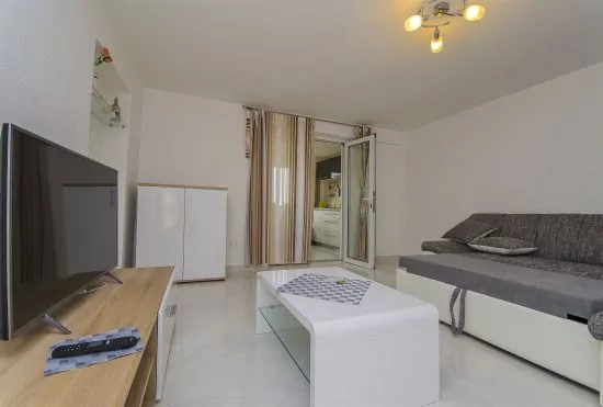 Apartmán Střední Dalmácie - Okrug Gornji DA 3337 N2