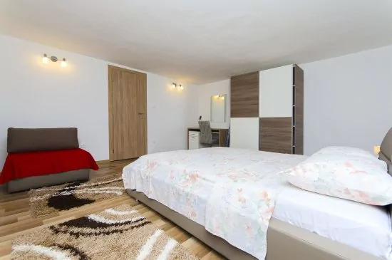 Apartmán Střední Dalmácie - Okrug Gornji DA 3337 N2