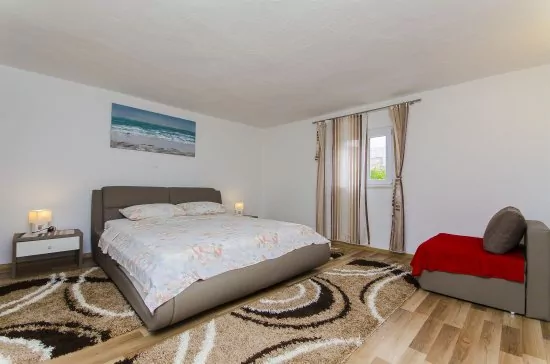 Apartmán Střední Dalmácie - Okrug Gornji DA 3337 N2