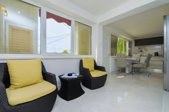 Apartmán Střední Dalmácie - Okrug Gornji DA 3337 N2