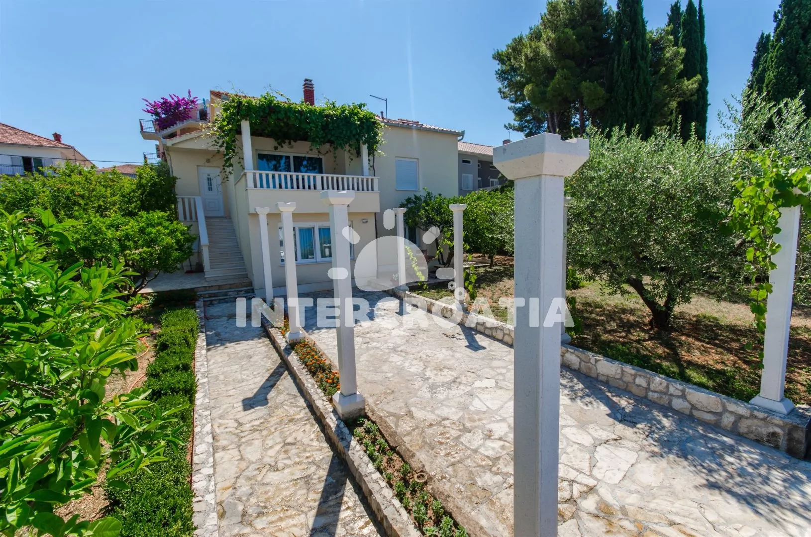 Apartmán Střední Dalmácie - Okrug Gornji DA 3338 N1