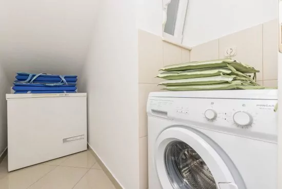 Apartmán Střední Dalmácie - Okrug Gornji DA 3338 N1