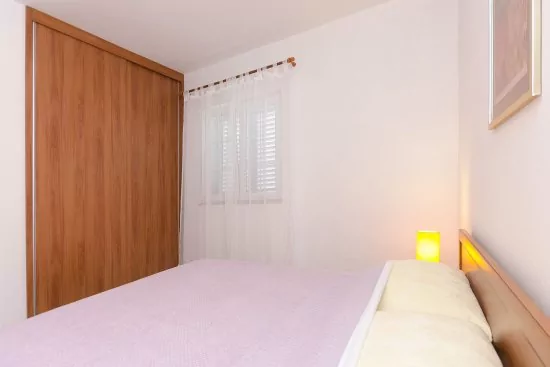 Apartmán Severní Dalmácie - Tribunj (Vodice) DA 4214 N2