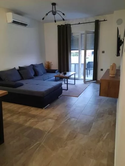 Apartmán Severní Dalmácie - Tribunj (Vodice) DA 4215 N1
