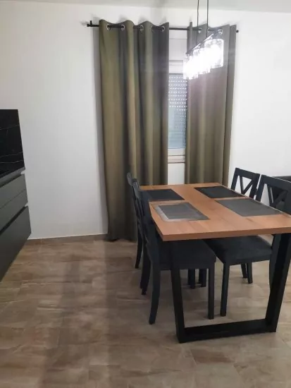 Apartmán Severní Dalmácie - Tribunj (Vodice) DA 4215 N1