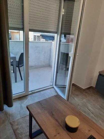 Apartmán Severní Dalmácie - Tribunj (Vodice) DA 4215 N1
