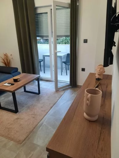 Apartmán Severní Dalmácie - Tribunj (Vodice) DA 4215 N1