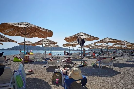 Moře a pláž 150 m pěší chůzí.