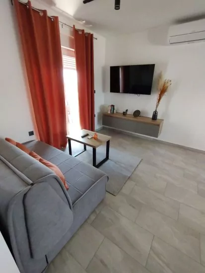 Apartmán Severní Dalmácie - Tribunj (Vodice) DA 4215 N2