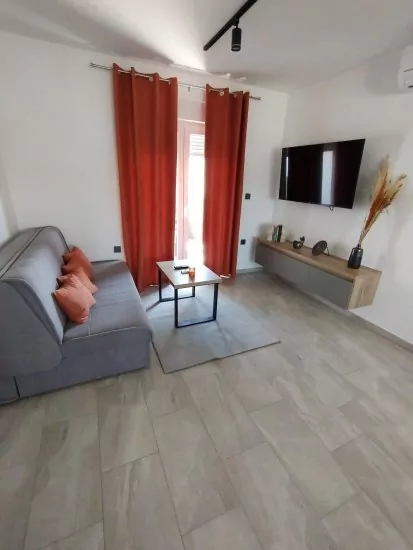 Apartmán Severní Dalmácie - Tribunj (Vodice) DA 4215 N2