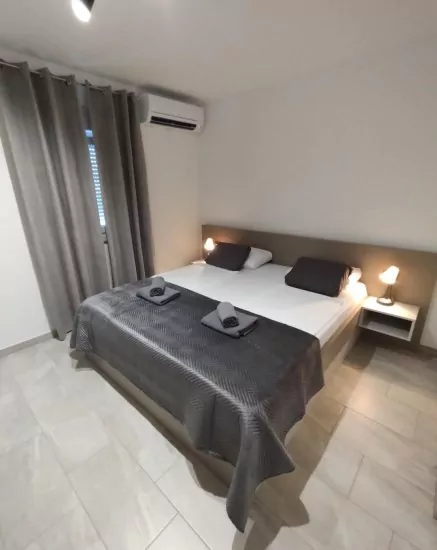 Apartmán Severní Dalmácie - Tribunj (Vodice) DA 4215 N2
