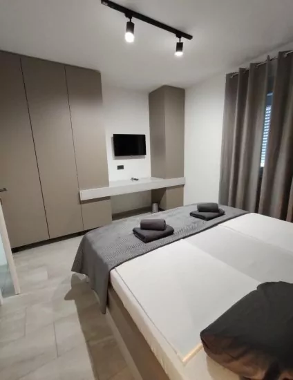 Apartmán Severní Dalmácie - Tribunj (Vodice) DA 4215 N2