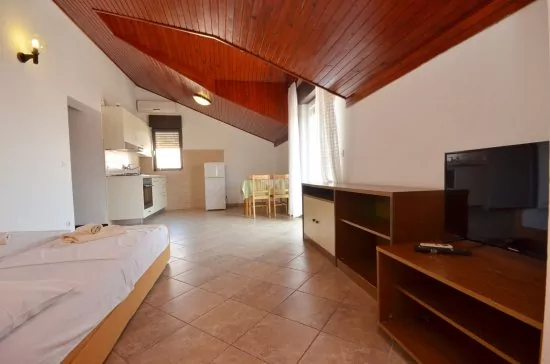 Apartmán Severní Dalmácie - Vodice DA 4216 N8
