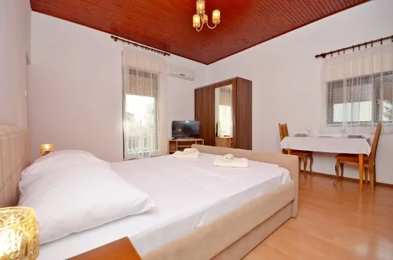 Apartmán Severní Dalmácie - Vodice DA 4216 N2