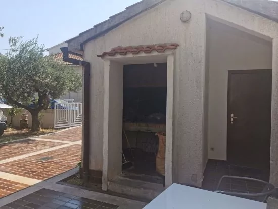 Apartmán Severní Dalmácie - Vodice DA 4216 N10