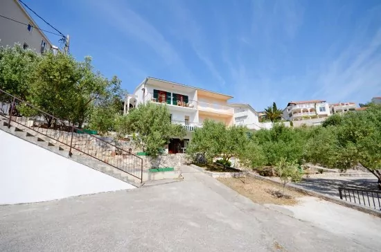 Apartmán Střední Dalmácie - Okrug Gornji DA 3339 N1