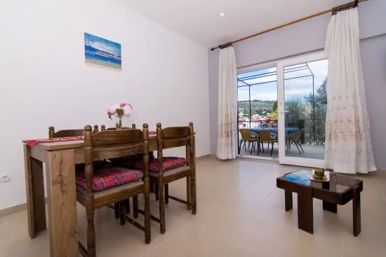 Apartmán Střední Dalmácie - Okrug Gornji DA 3339 N1