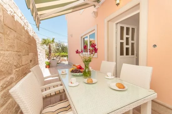 Apartmán Ostrov Brač - Supetar OS 2303 N2