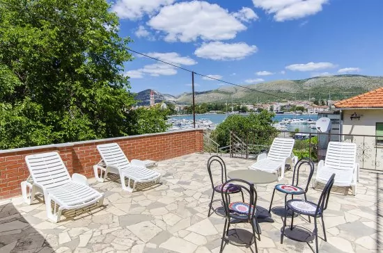 Apartmánový pokoj Střední Dalmácie - Trogir DA 3237 N10