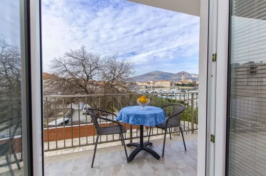 Apartmánový pokoj Střední Dalmácie - Trogir DA 3237 N10