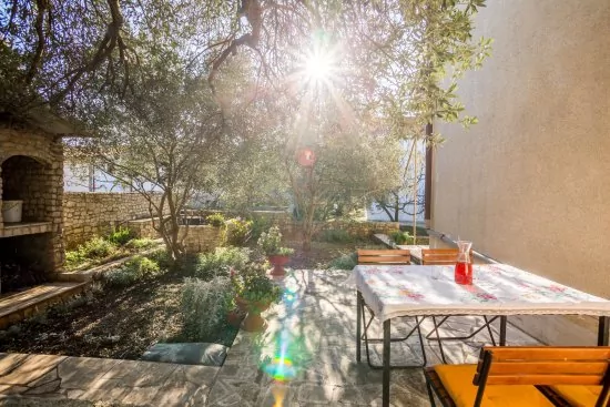 Apartmán Střední Dalmácie - Vinišće DA 3441 N2