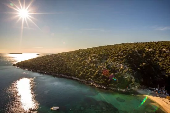 Výhled na pobřeží v Ljubljeva.