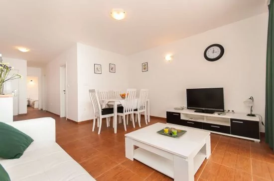 Apartmán Střední Dalmácie - Okrug Gornji DA 3340 N2