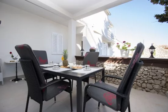 Apartmán Severní Dalmácie - Tribunj (Vodice) DA 4228 N1