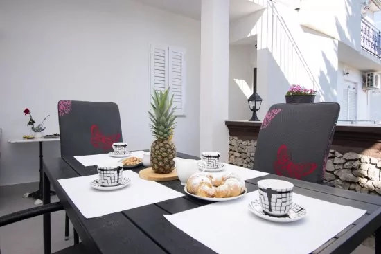 Apartmán Severní Dalmácie - Tribunj (Vodice) DA 4228 N1