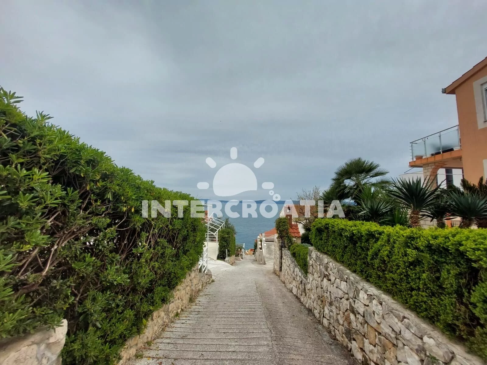 Apartmán Střední Dalmácie - Okrug Gornji DA 3342 N2