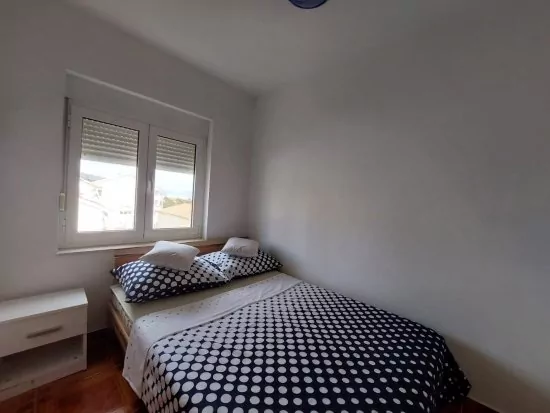 Apartmán Střední Dalmácie - Okrug Gornji DA 3342 N2