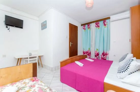 Apartmánový pokoj Střední Dalmácie - Makarska DA 2021 N2