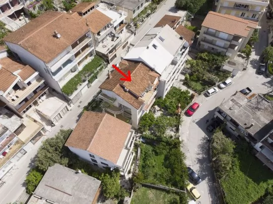 Umístění objektu z leteckého pohledu.