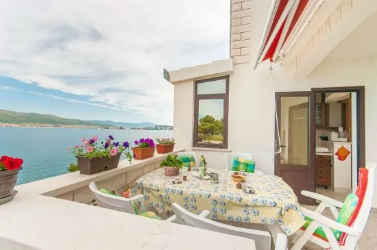 Apartmán Střední Dalmácie - Okrug Donji DA 3343 N2