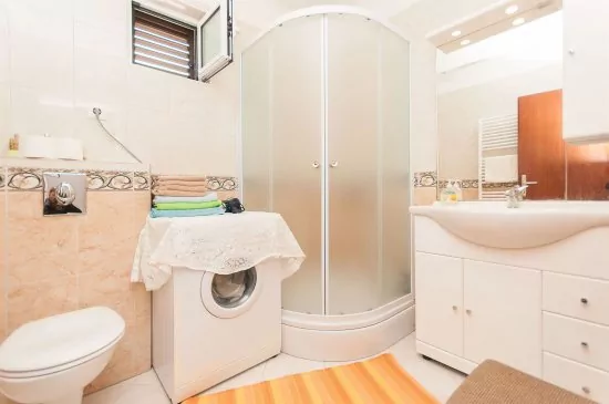 Apartmán Střední Dalmácie - Okrug Donji DA 3343 N2