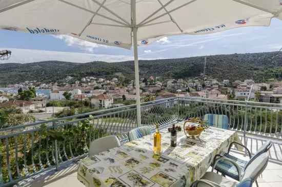 Apartmán Střední Dalmácie - Marina DA 3442 N2