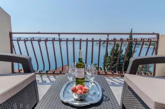 Apartmán Střední Dalmácie - Okrug Gornji DA 3345 N3